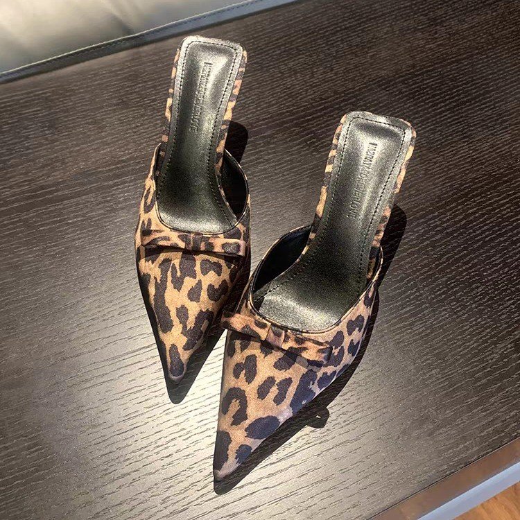 Damen-Slipper mit Leopardenmus – Ethnic Fashion Women Bewertung und Preis